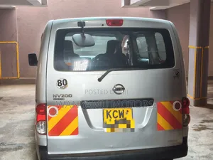 Nissan NP200 2012 Silver
