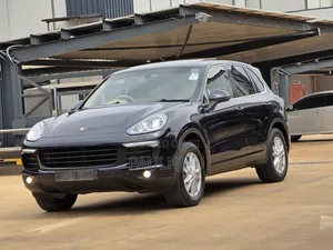 Porsche Cayenne 2015