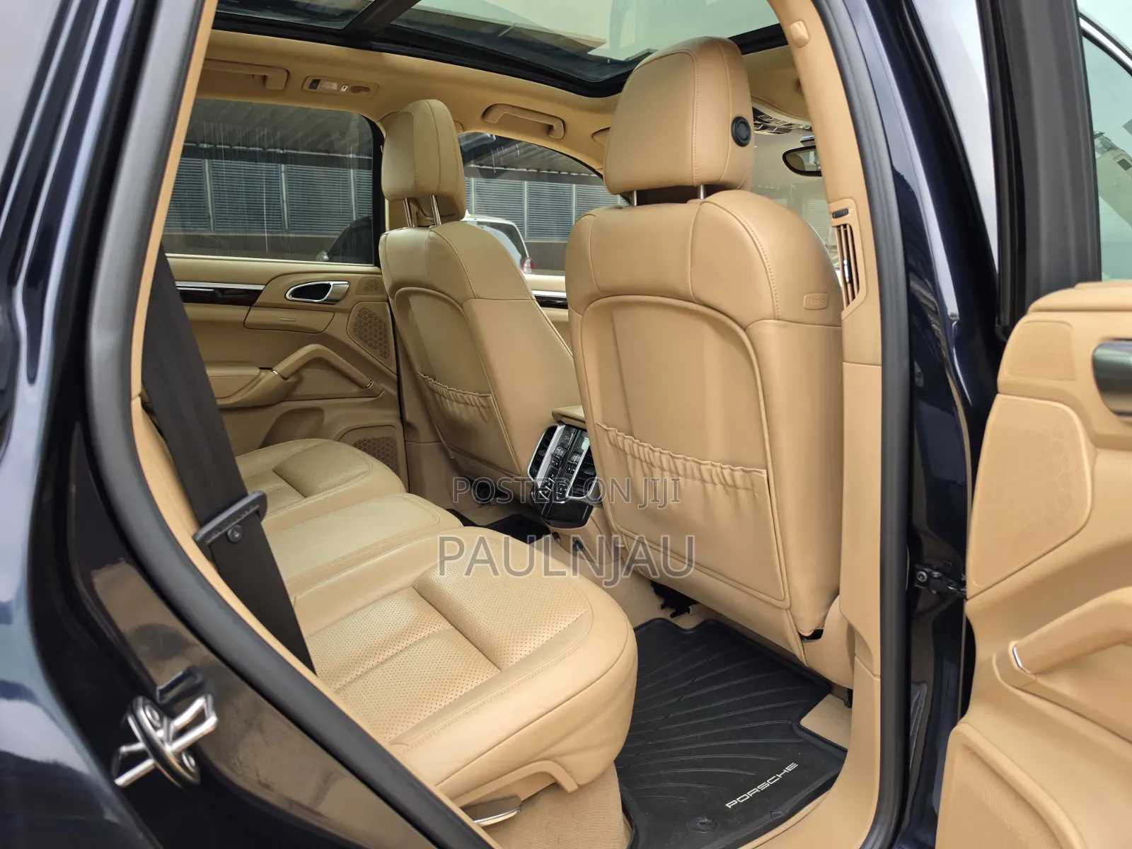 Porsche Cayenne 2015