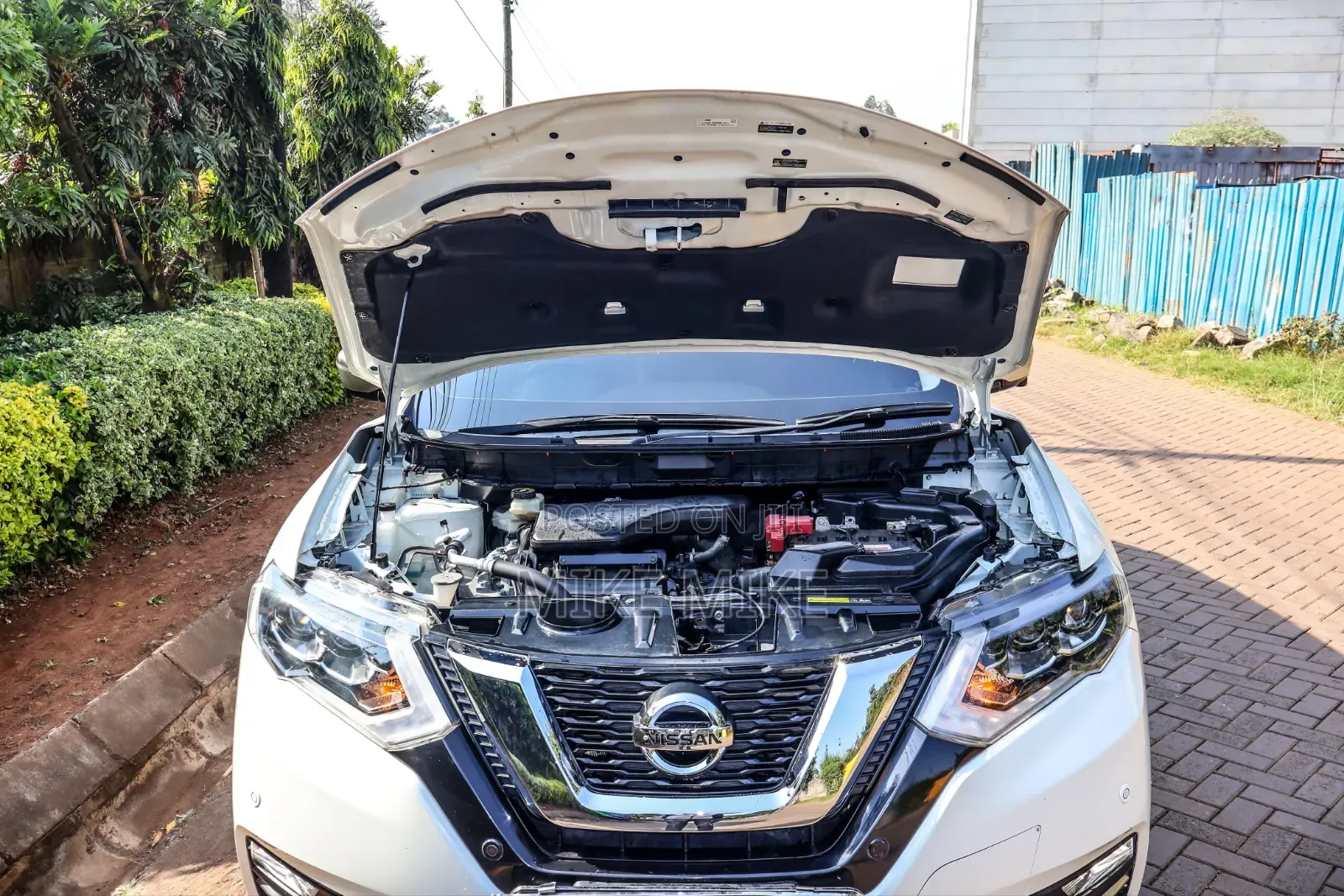 Nissan X-Trail 2.0 Petrol AWD 2018 White