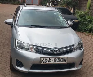 Toyota Corolla Fielder 2013 Silver