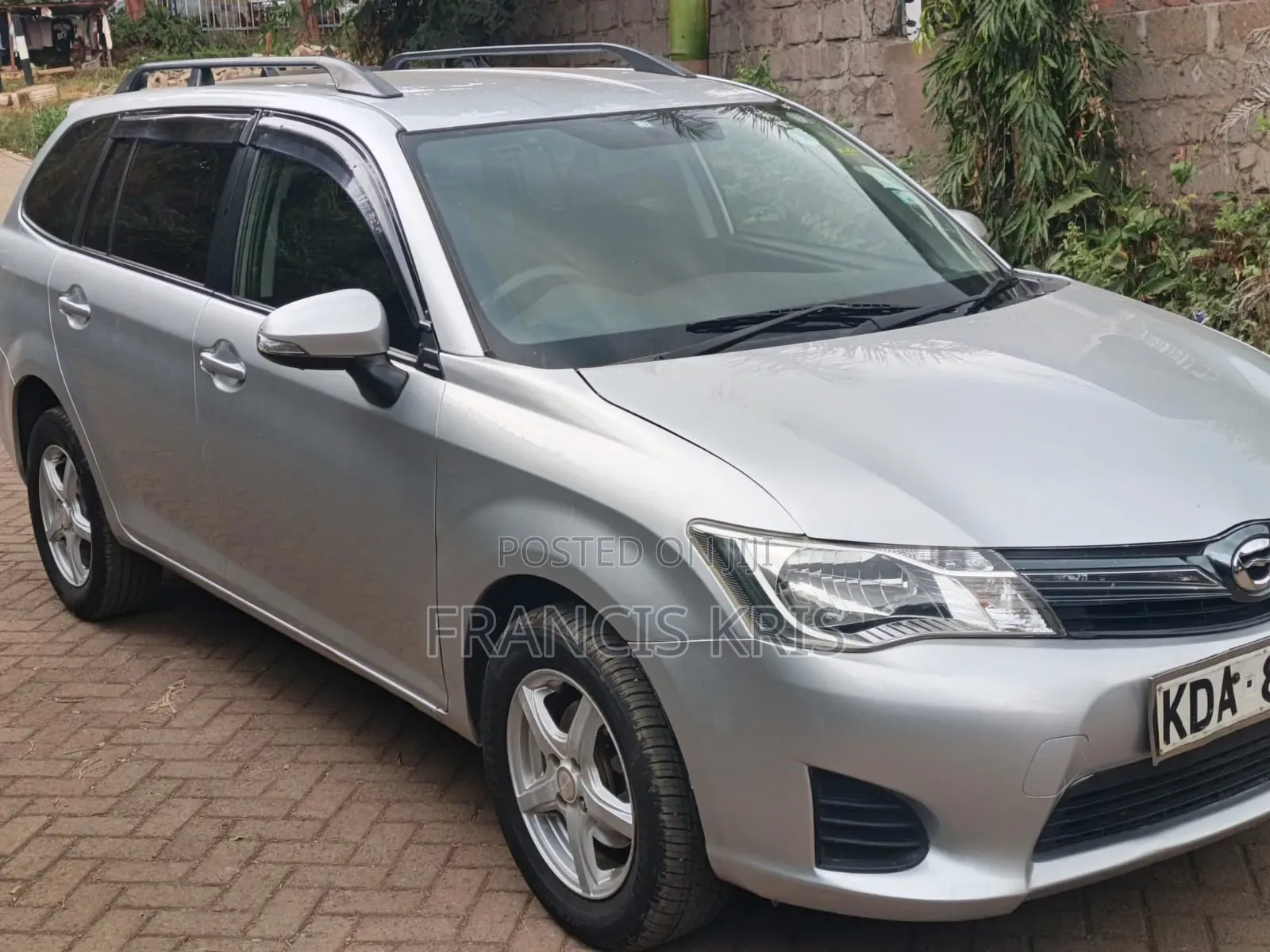Toyota Corolla Fielder 2013 Silver