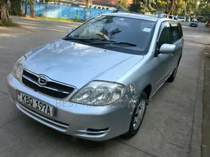 Toyota Corolla Fielder 2005 Silver