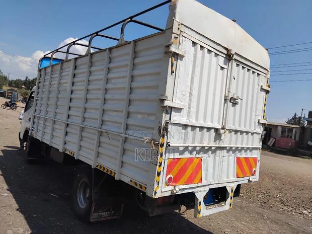 Mitsubishi Fuso Canter KBP - thumbnail 6