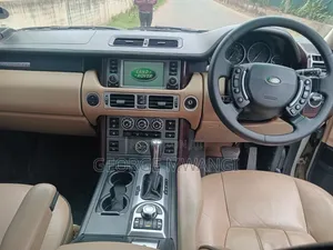 Land Rover Range Rover Vogue 2009 Gray