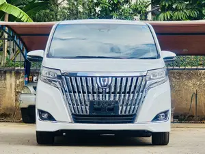 Toyota Esquire 2.0 FWD (8 seater) 2019 Pearl