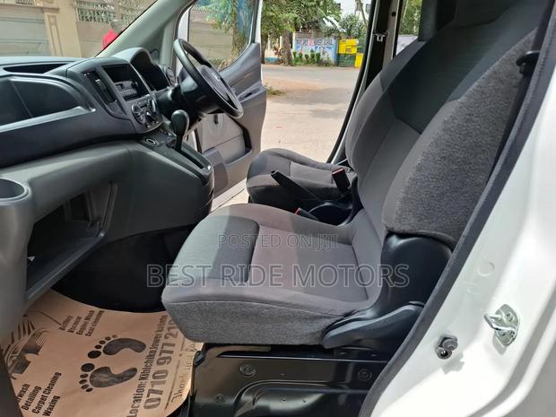 Nissan NV200 2014 White - thumbnail 9