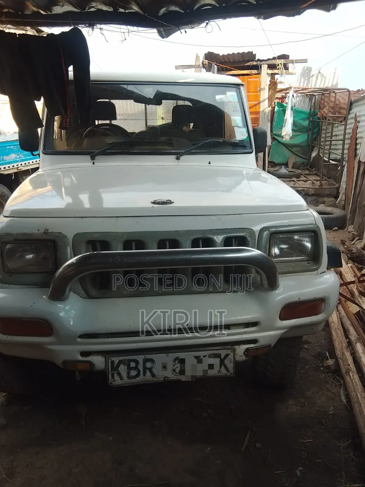 Mahindra Scorpio 2009 White
