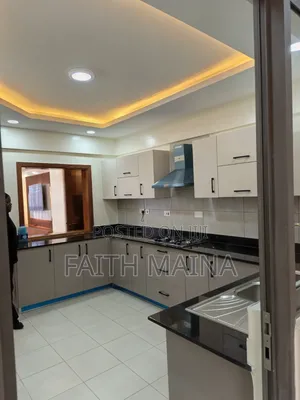 4bdrm Shared Apartment in Kilimani, State House Area for rent