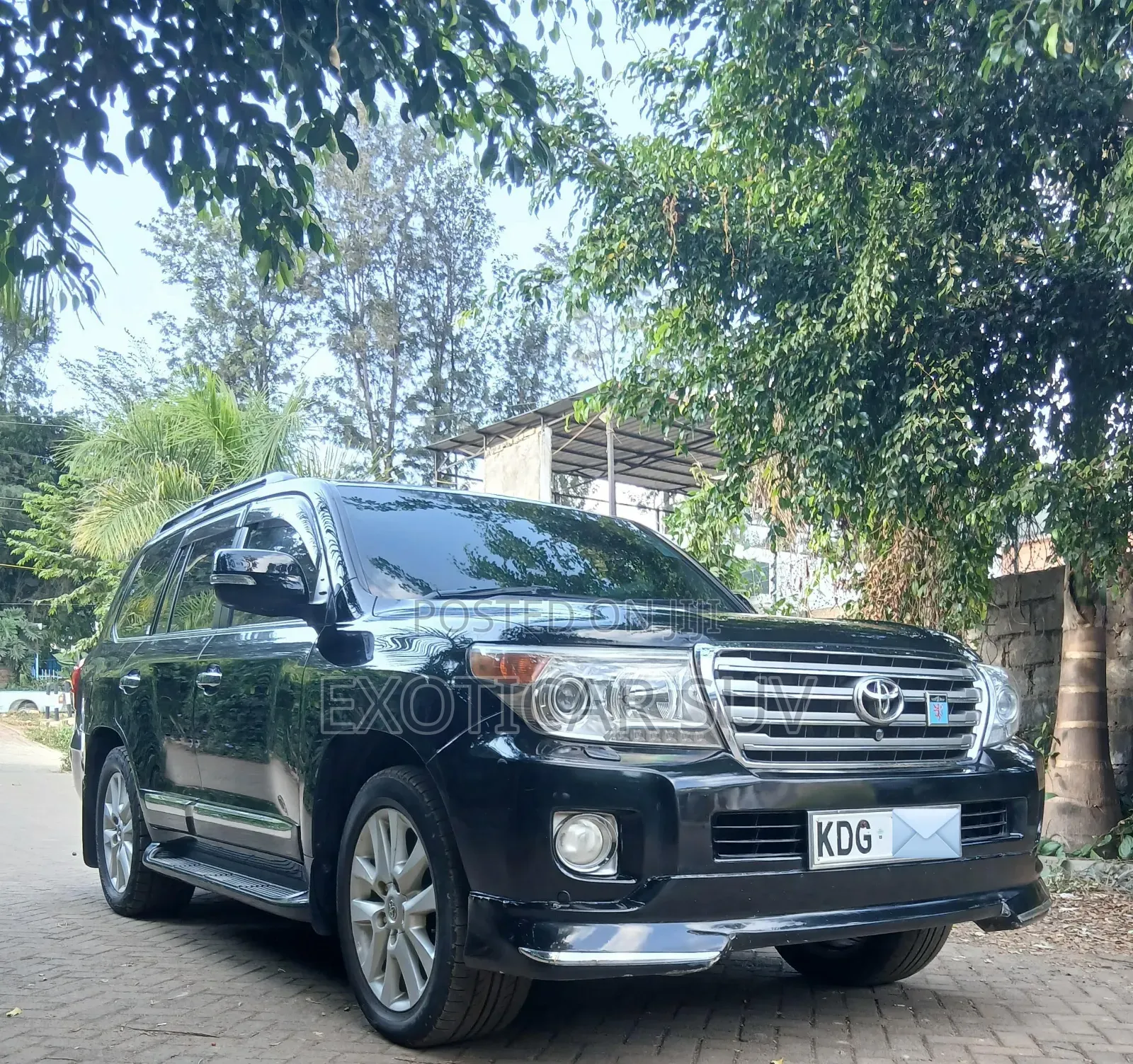 Toyota Land Cruiser 2014
