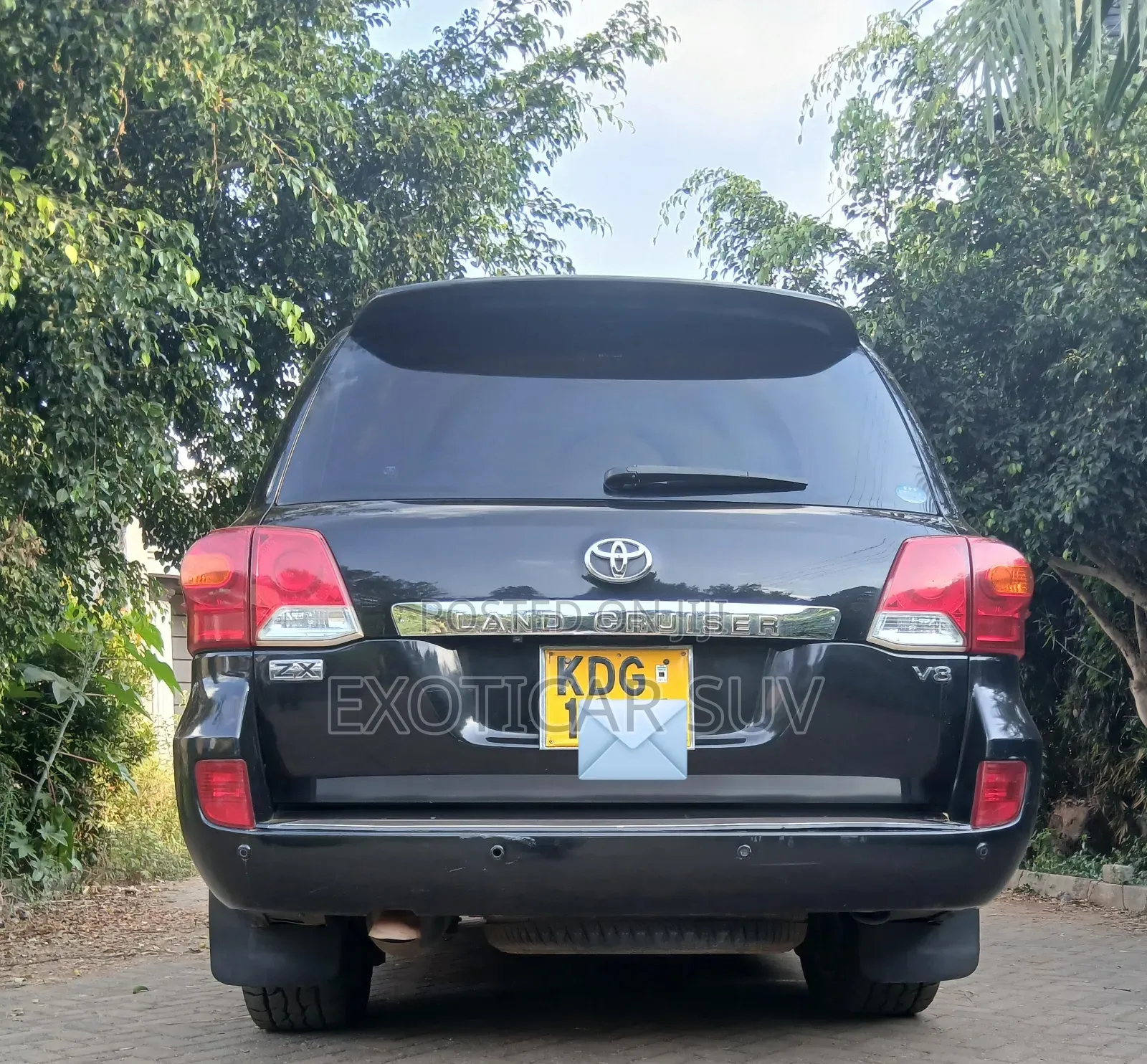 Toyota Land Cruiser 2014