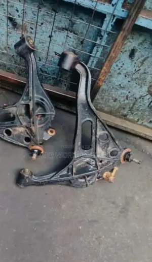 Suzuki Grand Vitara Lower Contro Arm