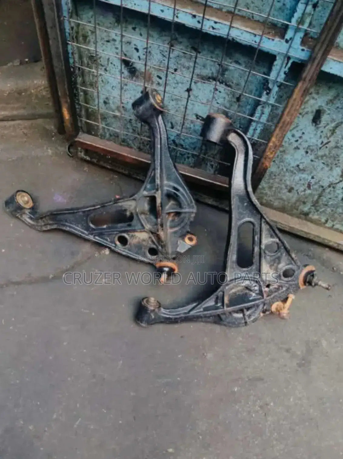 Suzuki Grand Vitara Lower Contro Arm