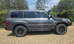 Toyota Land Cruiser Prado 2005 Gray