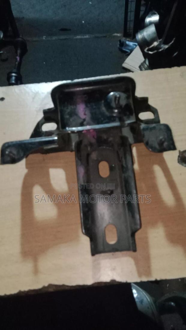 Demio Gear Mounting