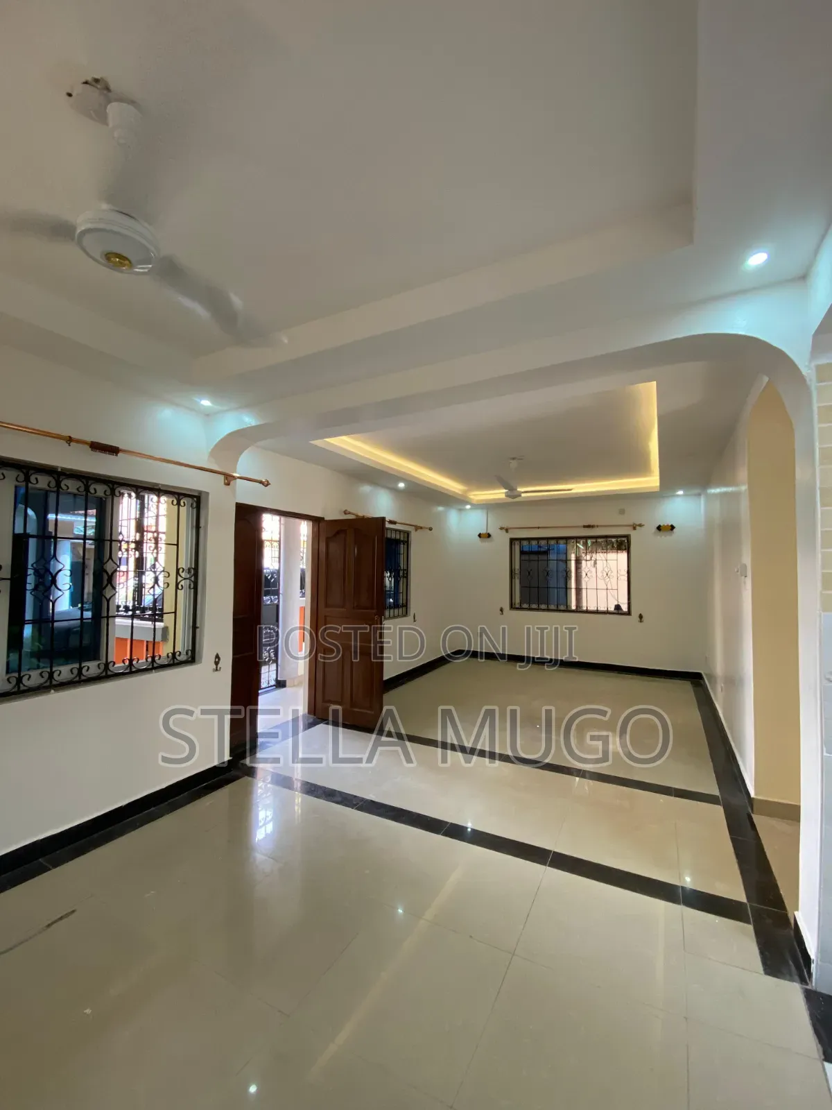 5bdrm Maisonette in Nyali for sale