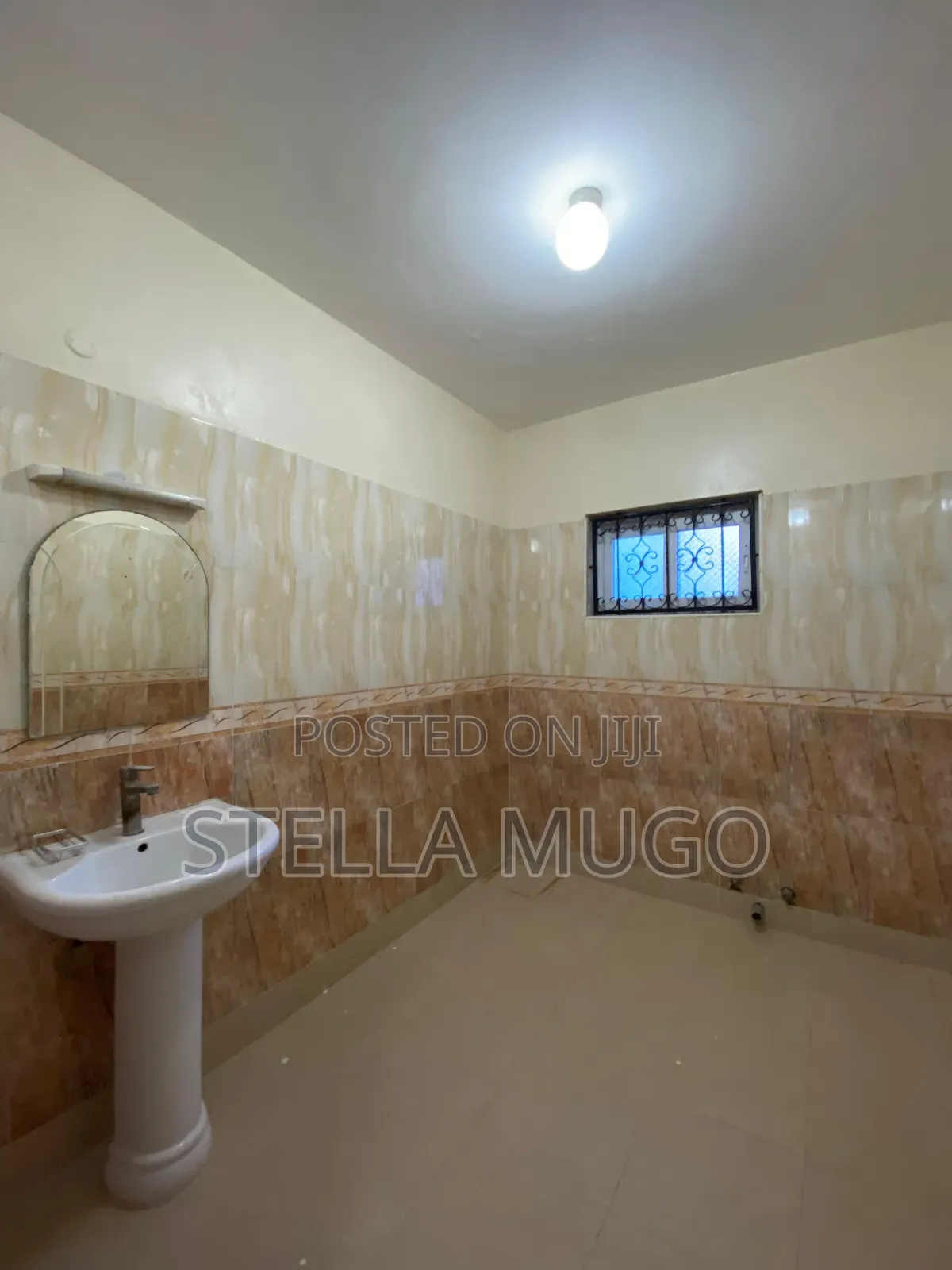 5bdrm Maisonette in Nyali for sale