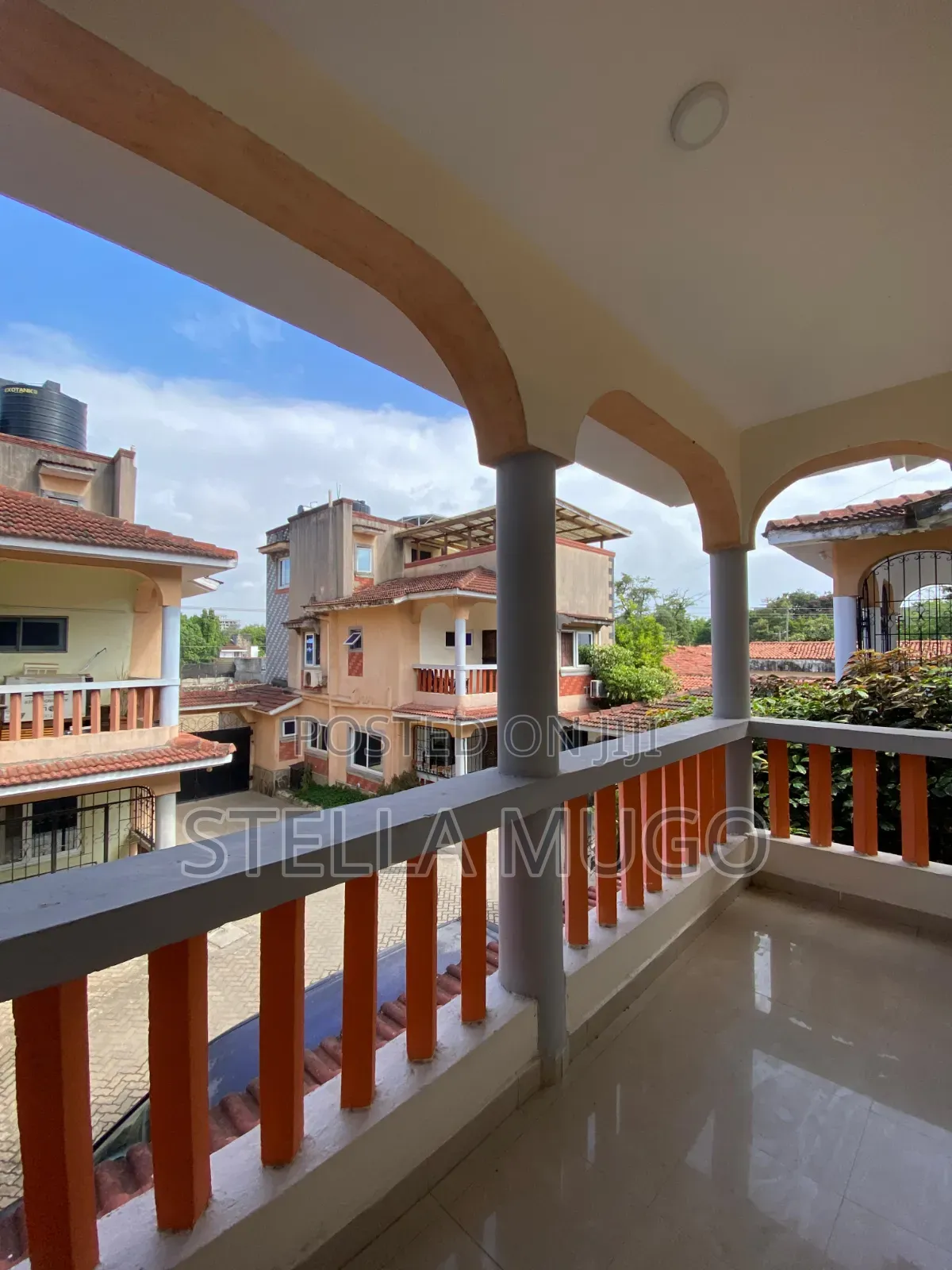 5bdrm Maisonette in Nyali for sale