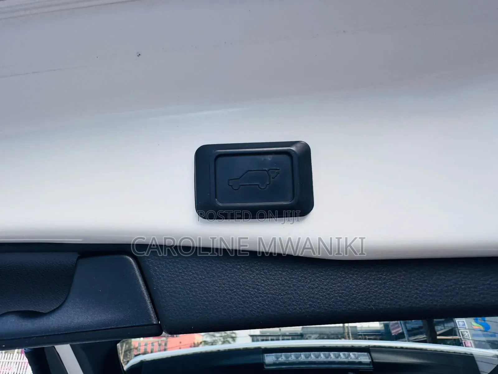 Toyota RAV4 2020 Pearl