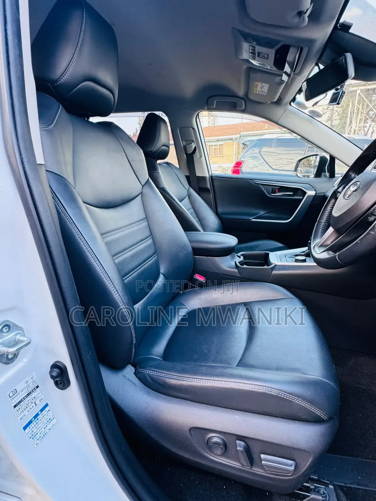 Toyota RAV4 2020 Pearl
