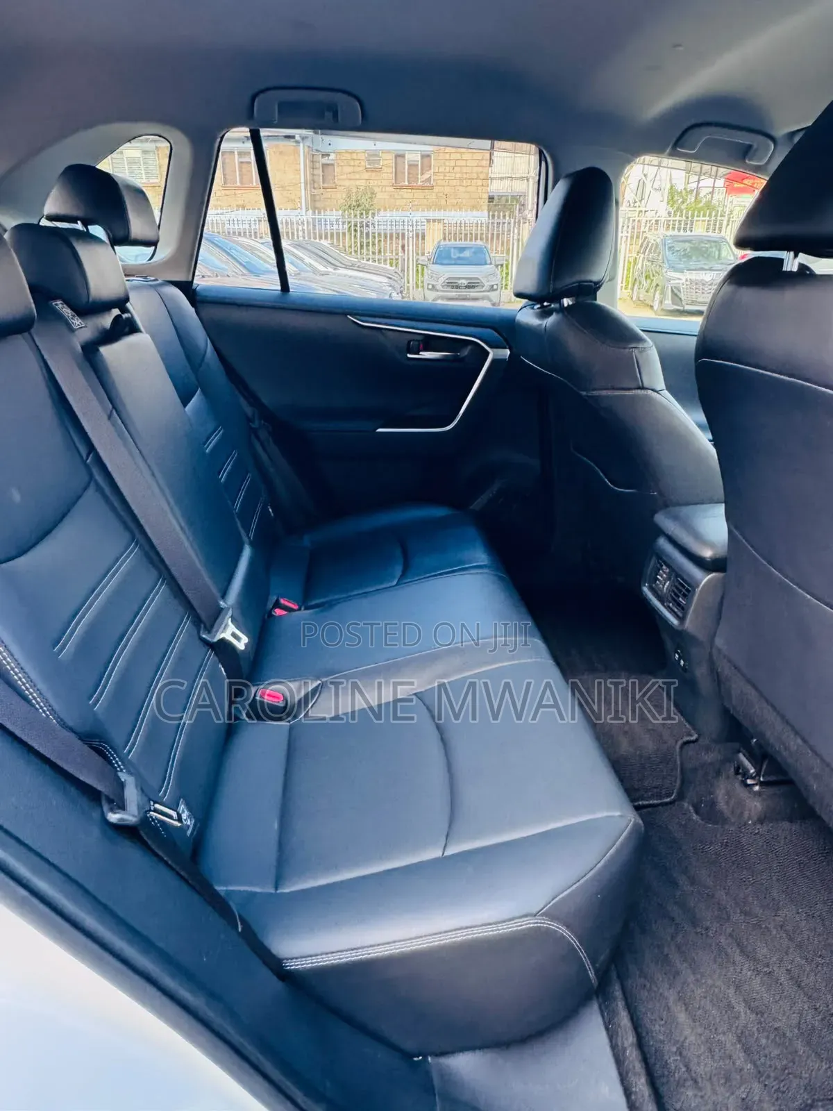 Toyota RAV4 2020 Pearl