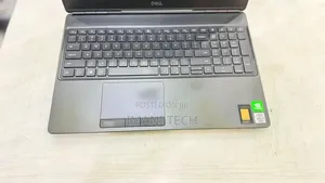 Laptop Dell Precision 15 7550 16GB Intel Core i7 SSD 512GB