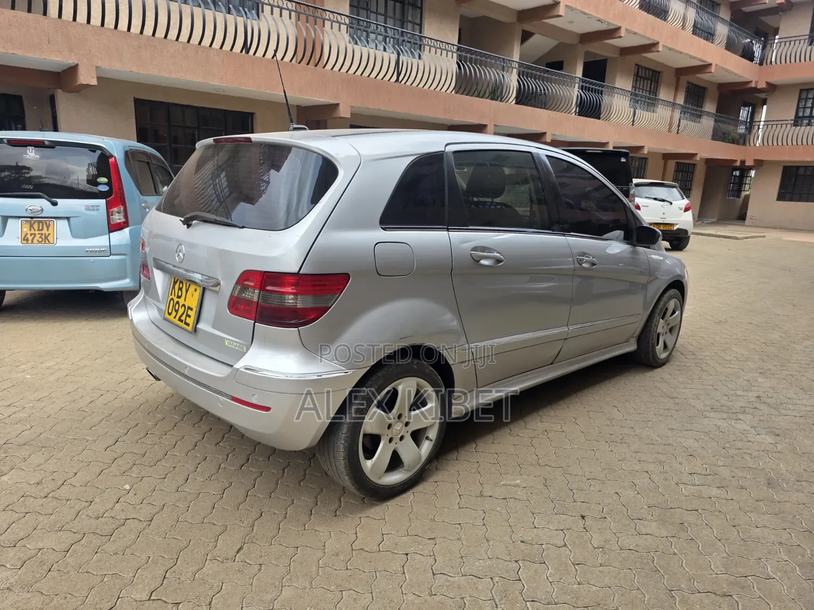 Mercedes-Benz B-Class 2006 Silver