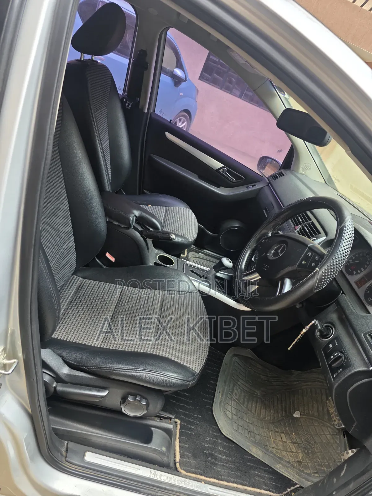 Mercedes-Benz B-Class 2006 Silver
