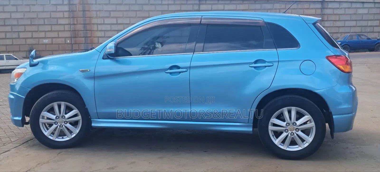 Mitsubishi RVR 2010 Blue
