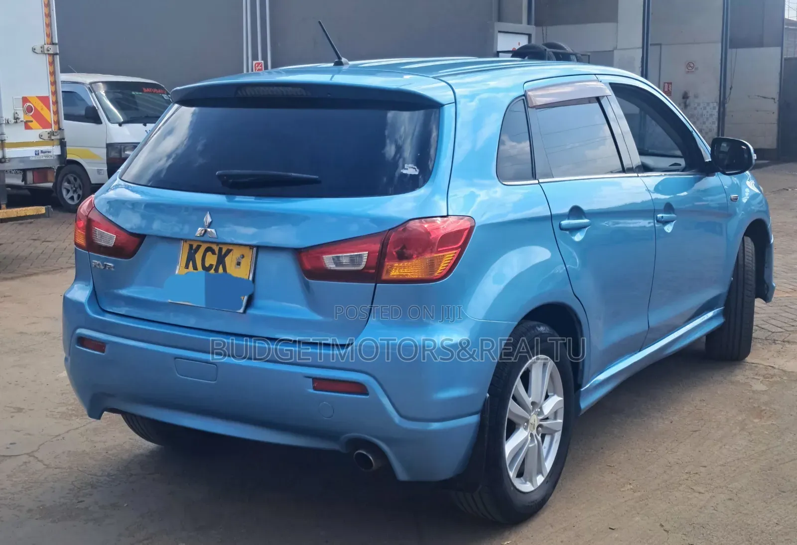 Mitsubishi RVR 2010 Blue