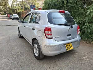 Nissan March 2013 Silver