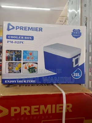 Premier 32L Cooler Box/32l Premier Cooler Box