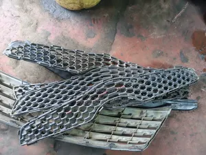 Toyota Vitz Grill