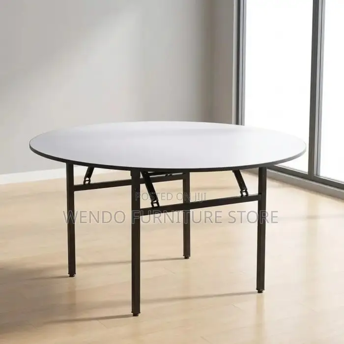 Office/Outdoor Table : White Round Folding Table.