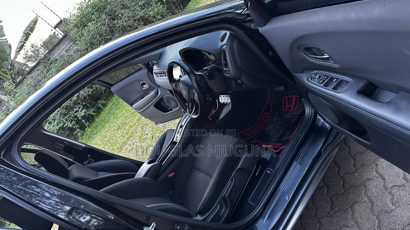 Honda Vezel 2016 Black