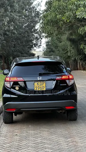Honda Vezel 2016 Black