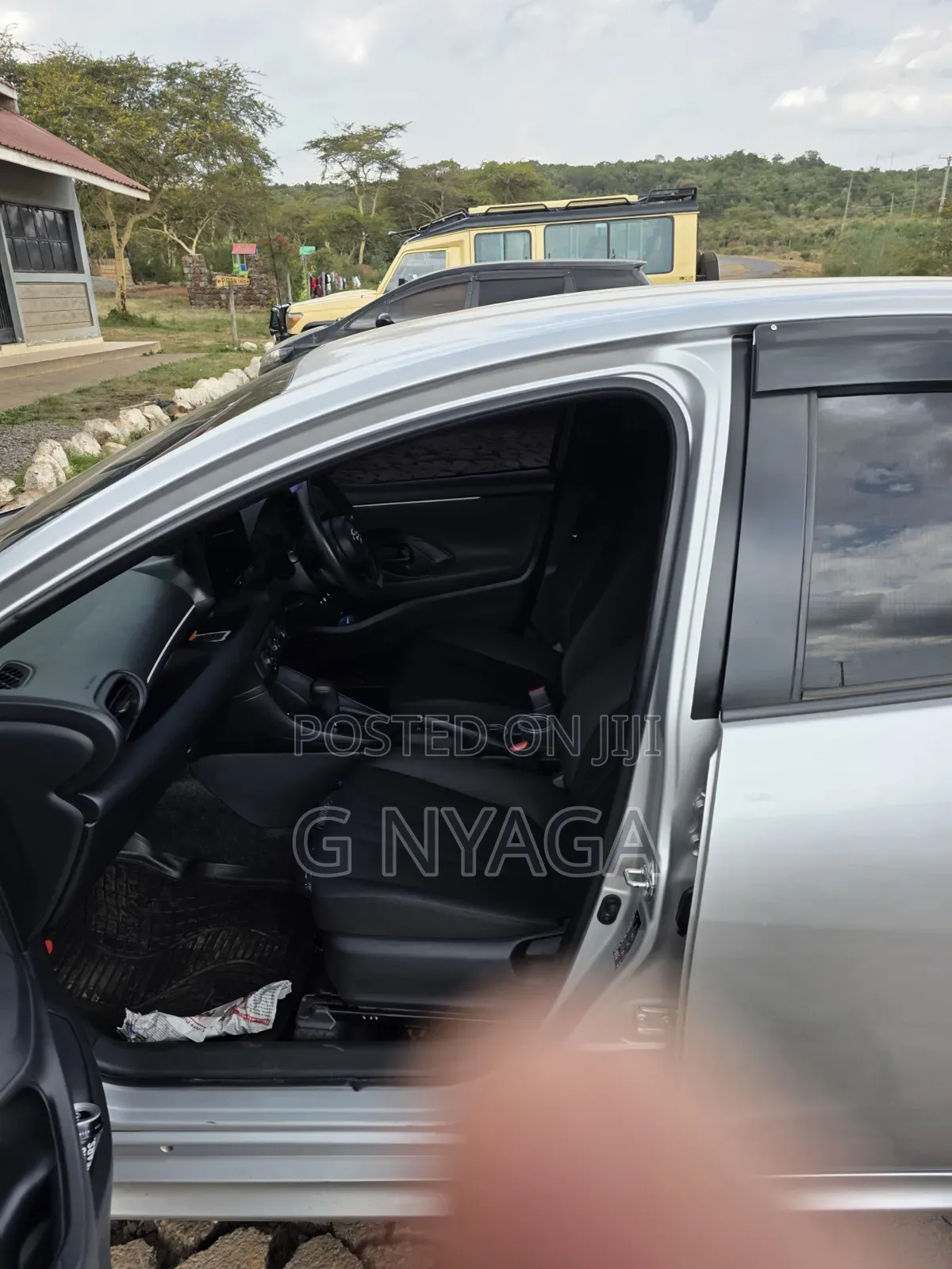 Toyota Yaris 2020 Silver