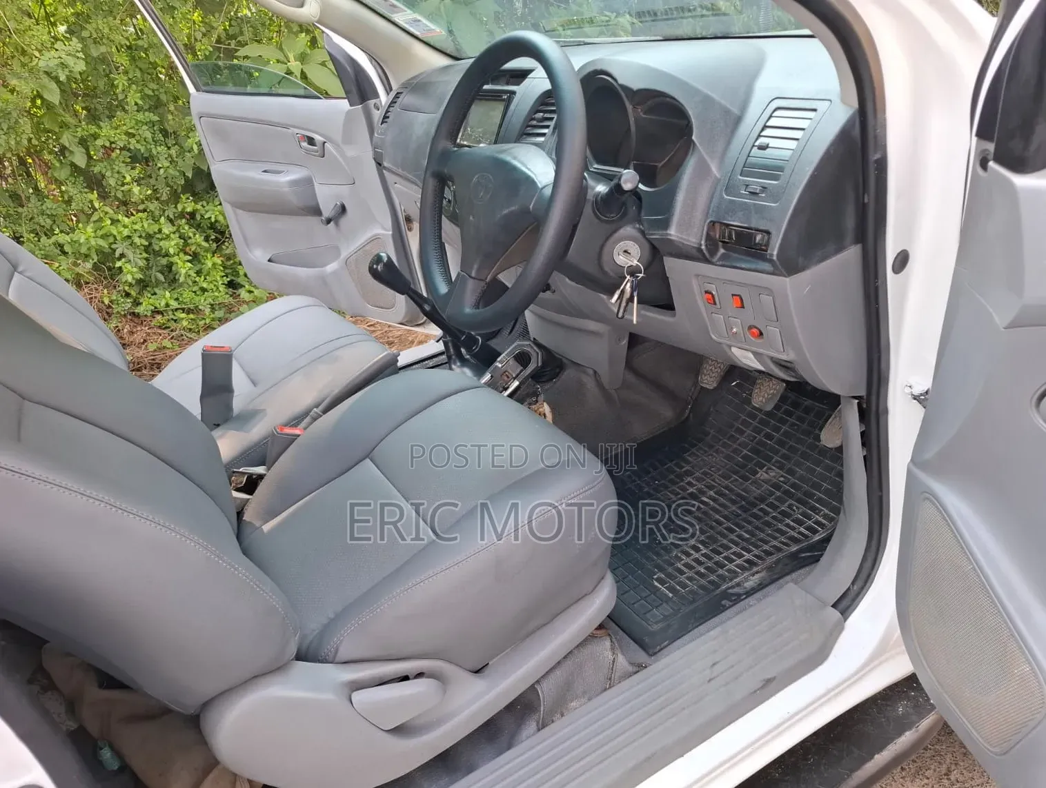 Toyota Hilux 2009 Pearl