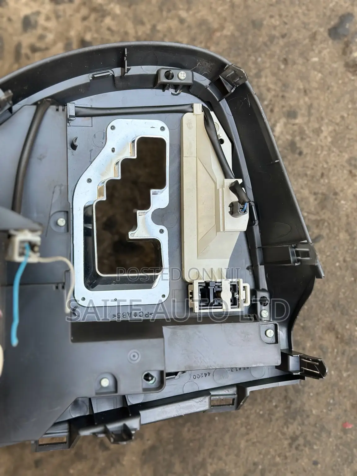 Toyota Isis AC Control
