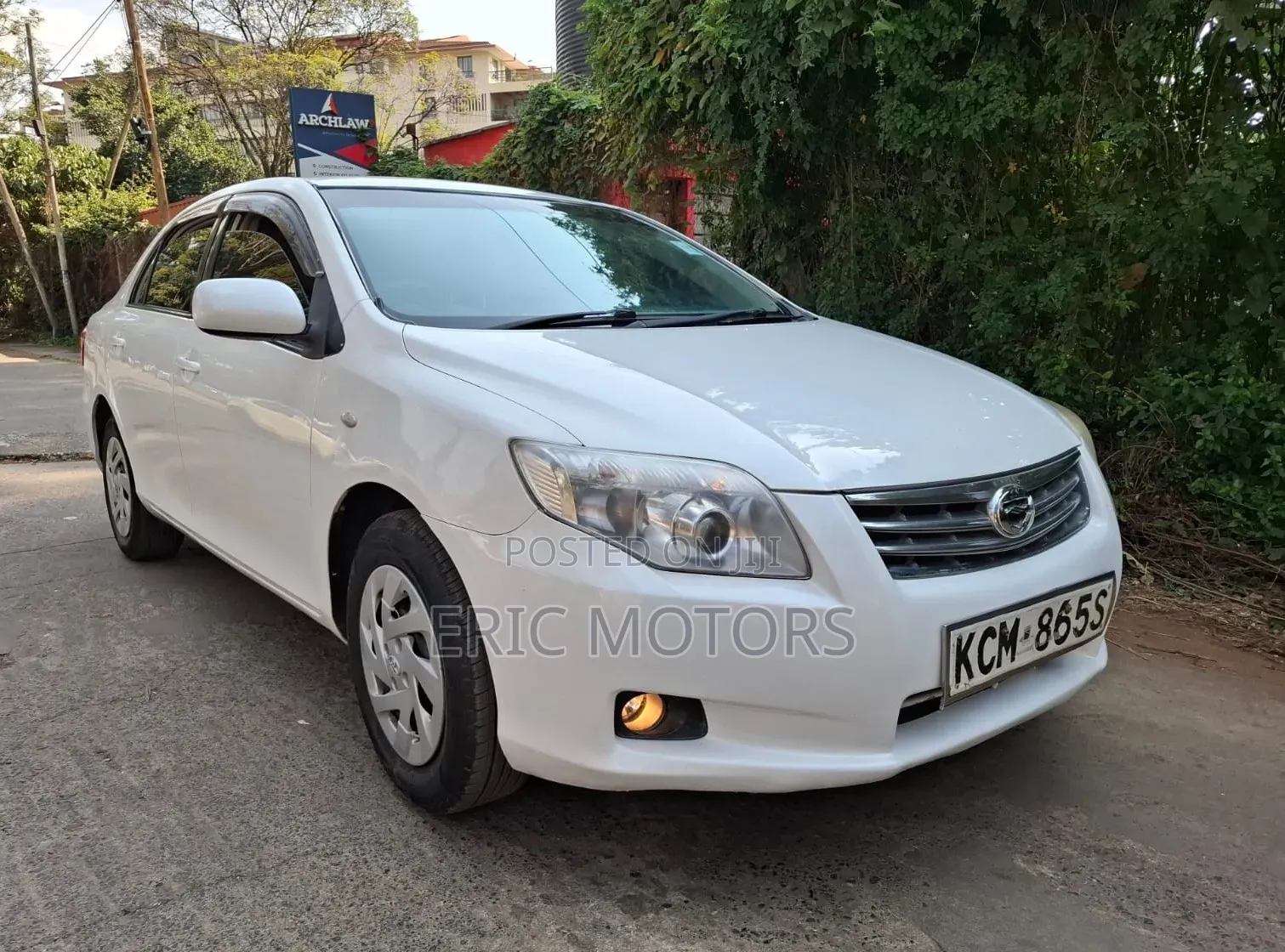 Toyota Axio 2010 Pearl