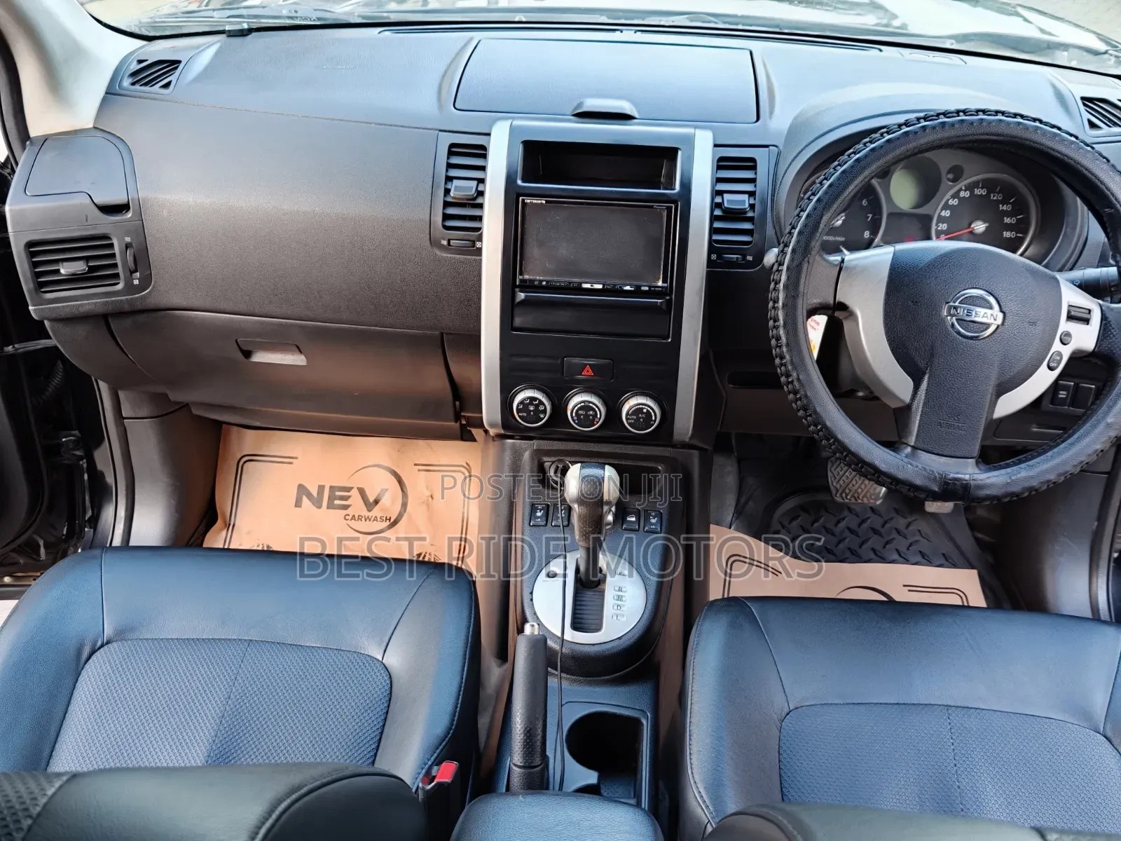 Nissan X-Trail 2.0 Petrol XE 2010 Black