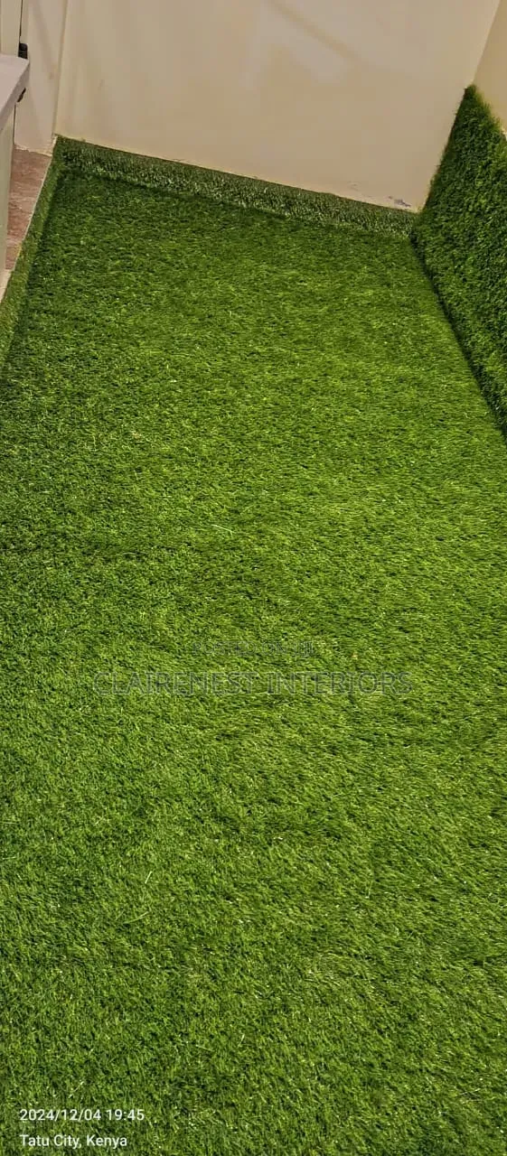 20mm Balcony Investing in Lasting Beauty Artificial Green Grasscarpet