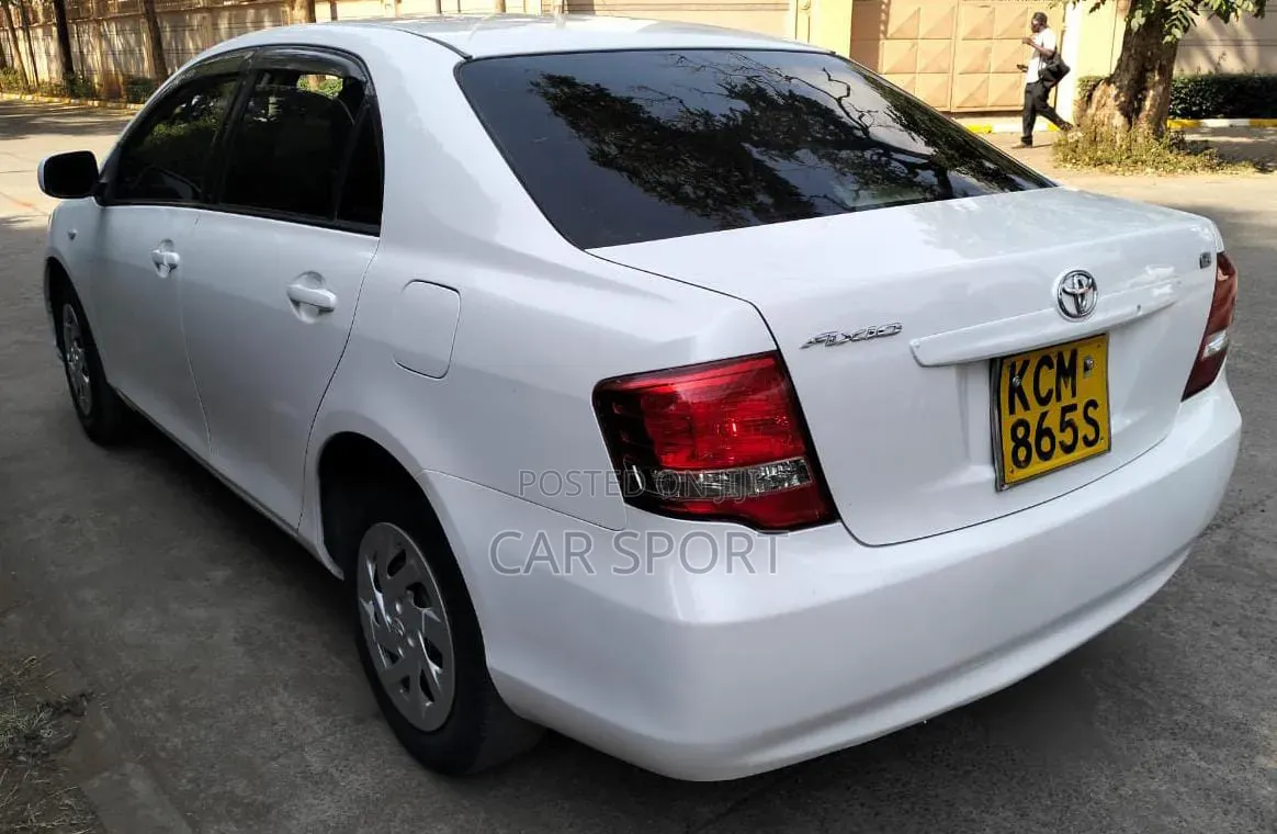 Toyota Axio 2010 White