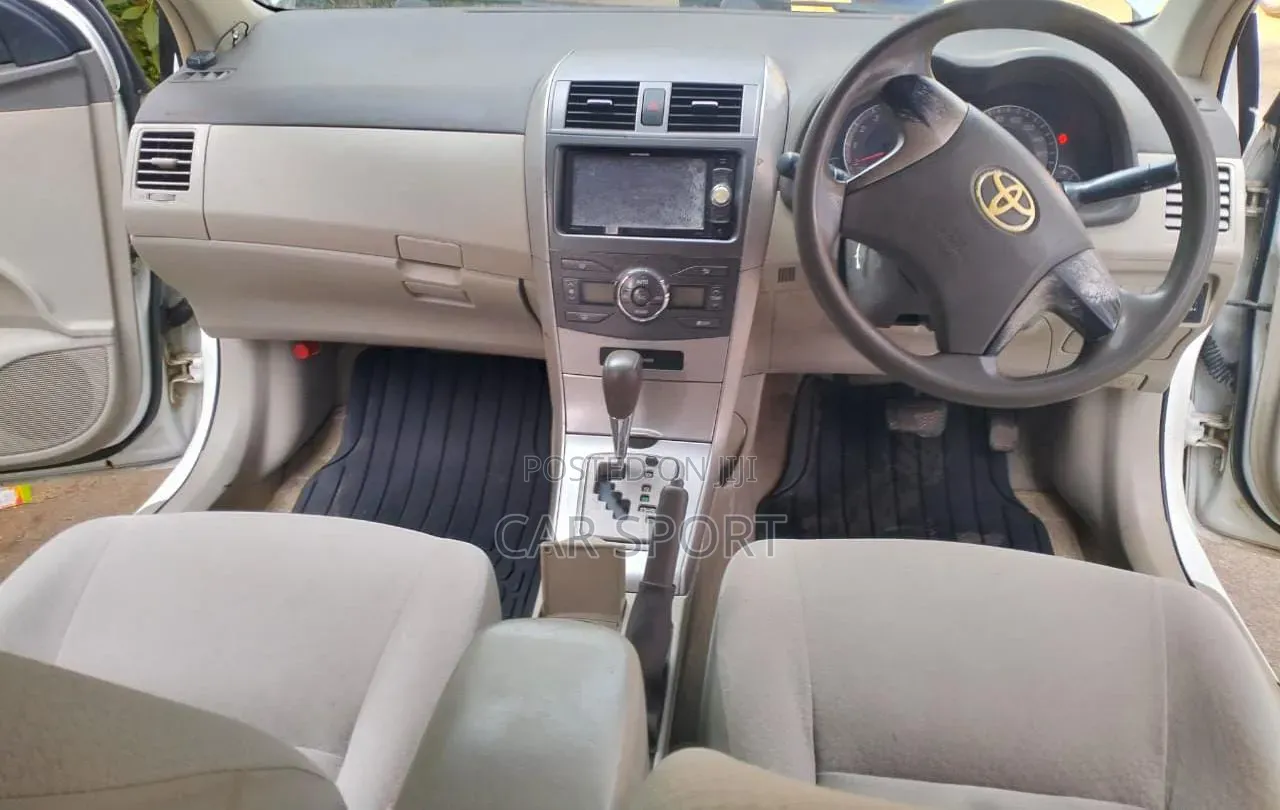 Toyota Axio 2010 White