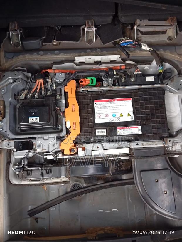 Honda Hybrid Battery - main view