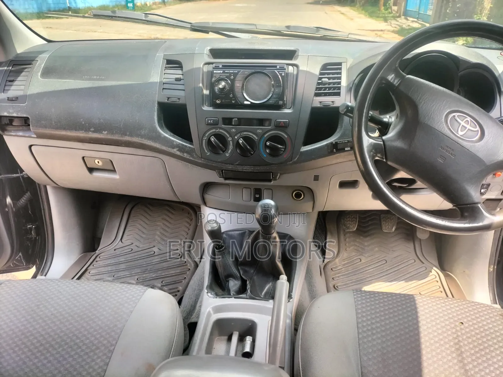 Toyota Hilux 2008 Black