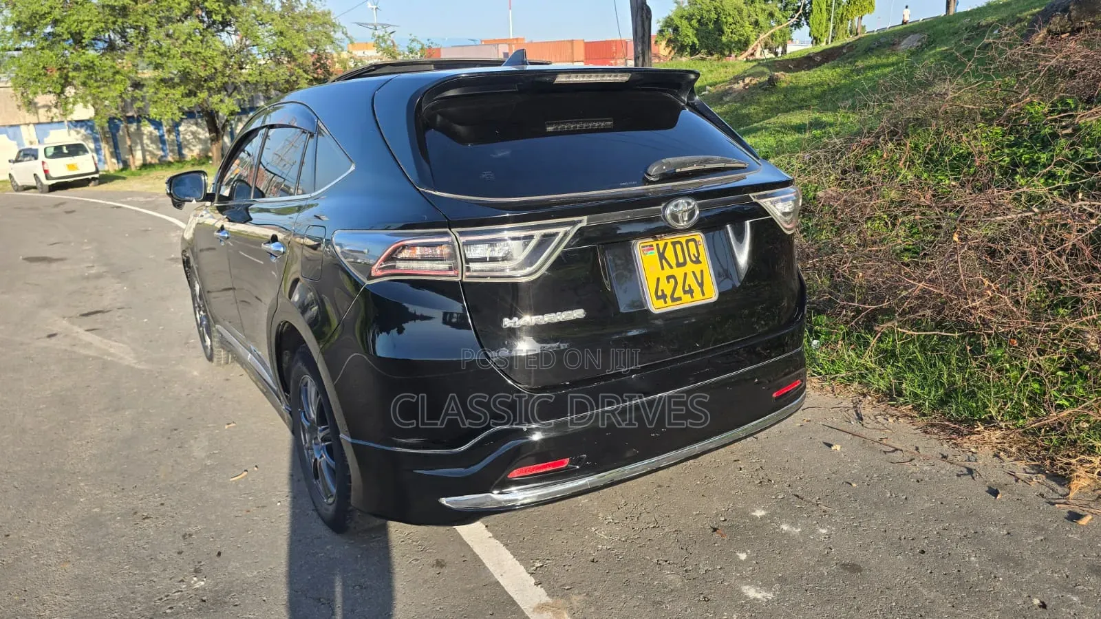 Toyota Harrier 2016 Black
