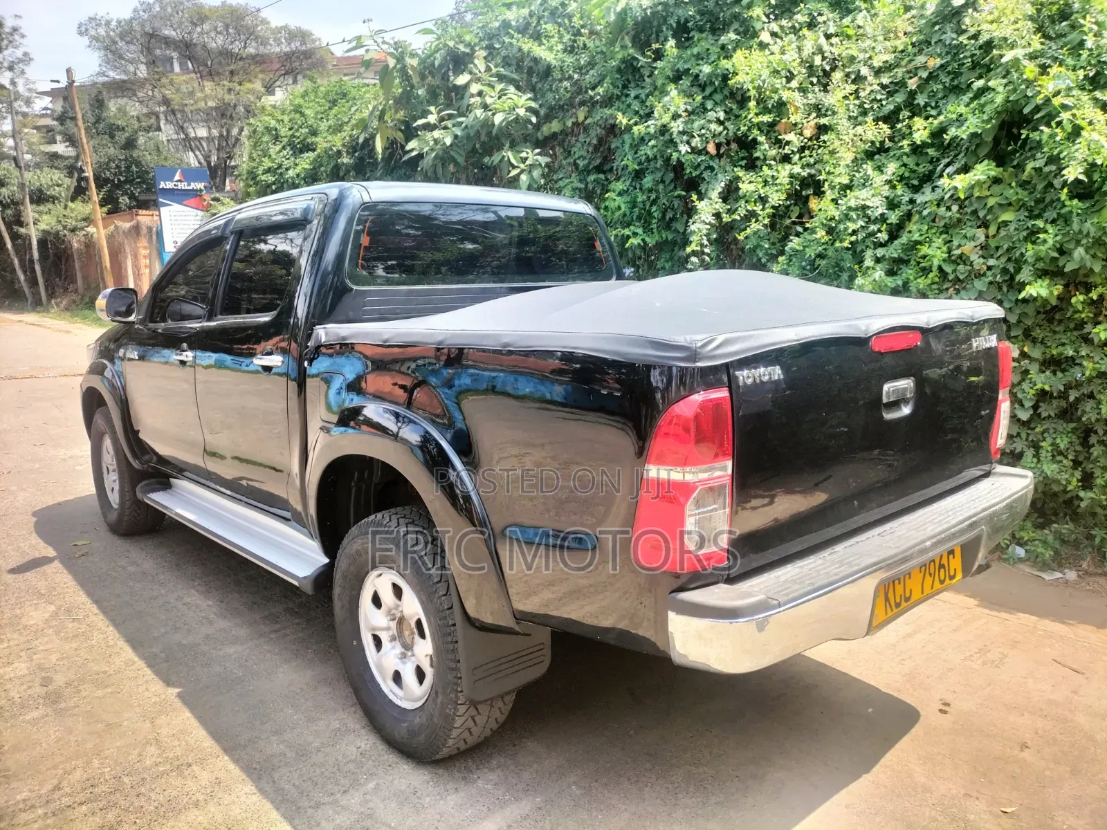 Toyota Hilux 2008 Black