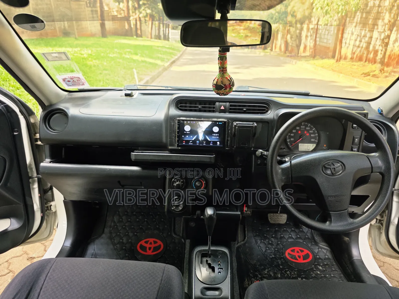 Toyota Probox 2015 White