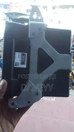Hybrid Control Toyota Fielder